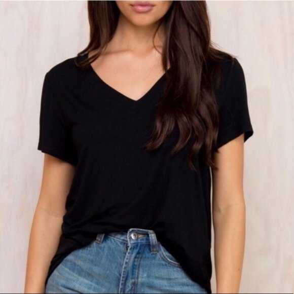 Anthropologie Tops - Anthropologie Cloth & Stone Black V Neck Tee Shirt